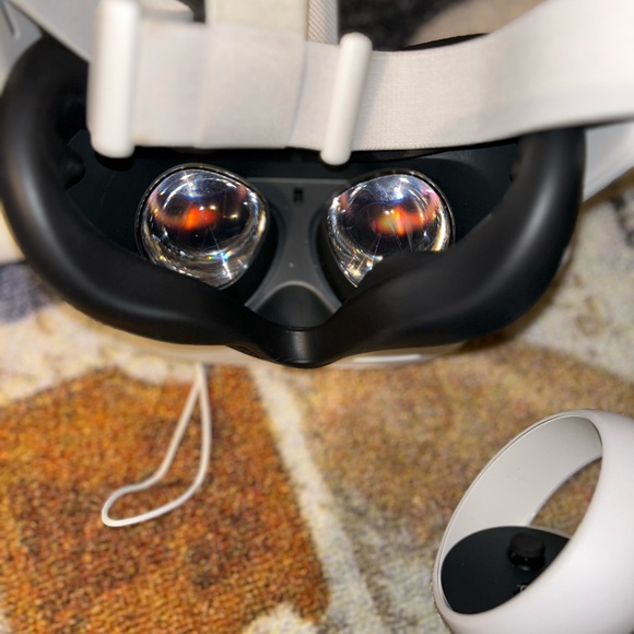 Oculus Quest 2 Complete set - Picture 3 of 3